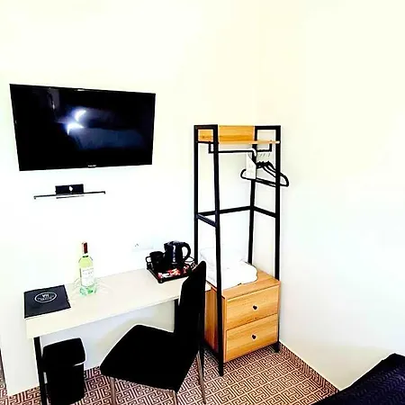 Via Bed & Breakfast 4*