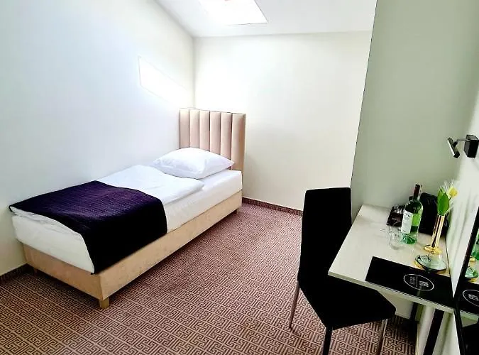 Via Nocleg ze śniadaniem Polkowice