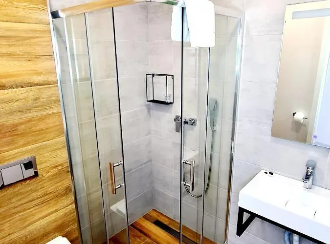 Via Nocleg ze śniadaniem 4*